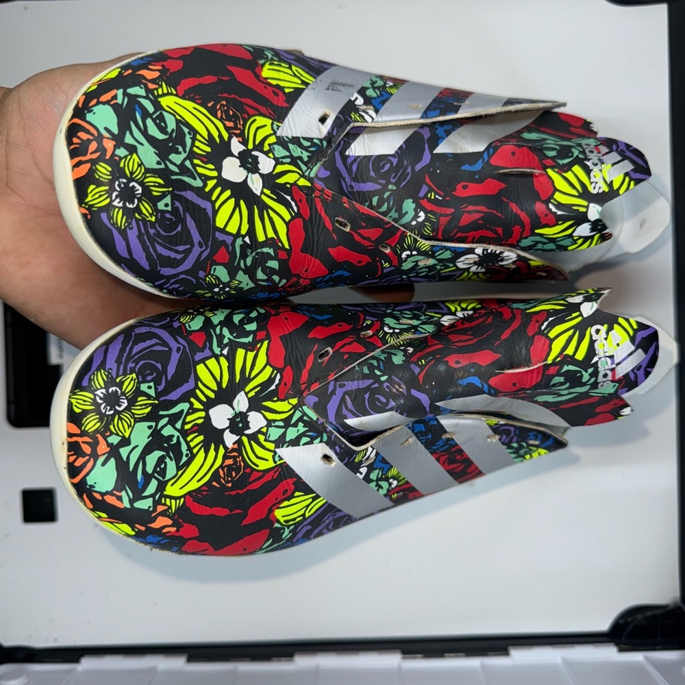 Adidas game mode FG flower pattern cleats men  sz 7 1/2